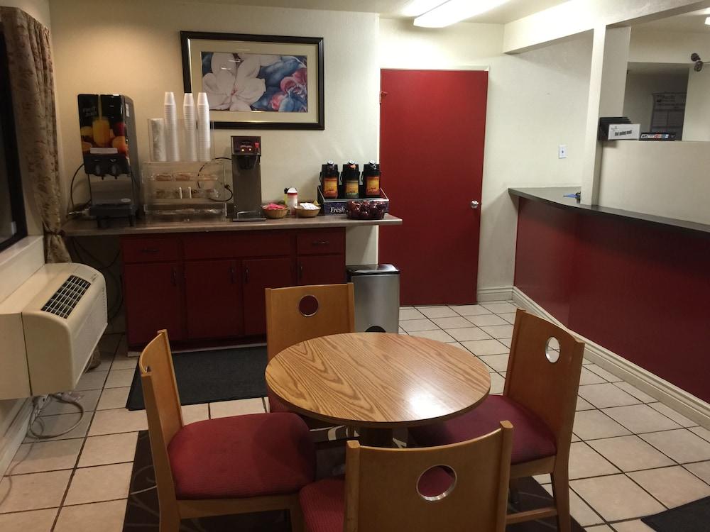 Fresno Inn Экстерьер фото